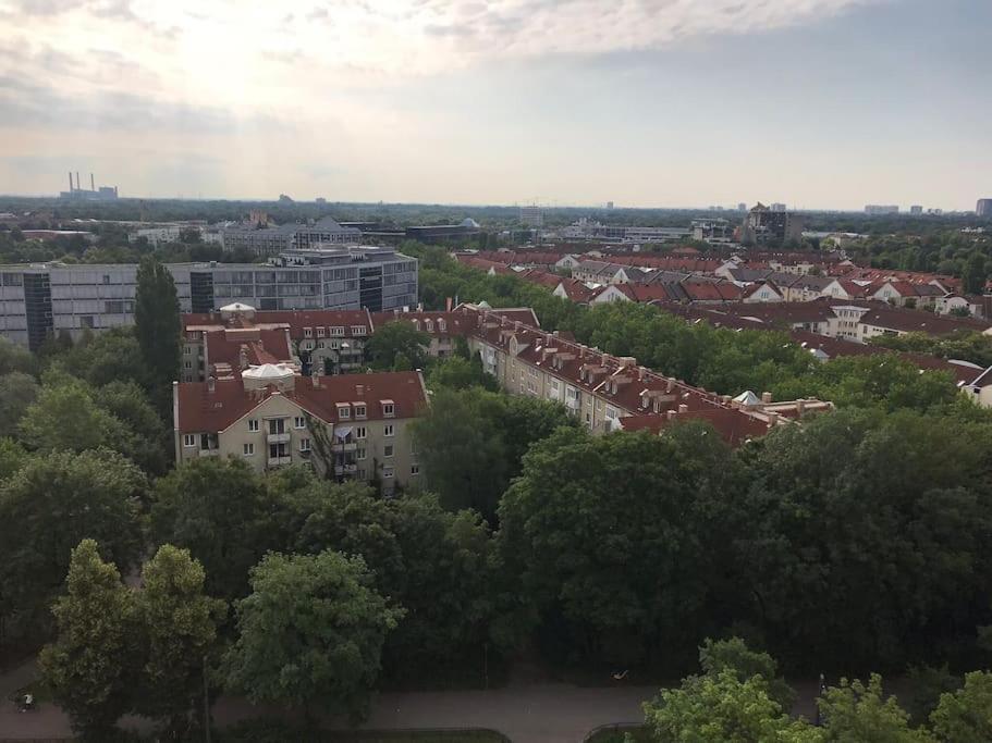 Schwabing-studio Great Sunset View & Balcony Appartement *